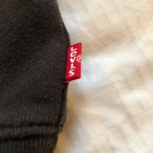 Levis Sweatshirt - Picture 8 of 13